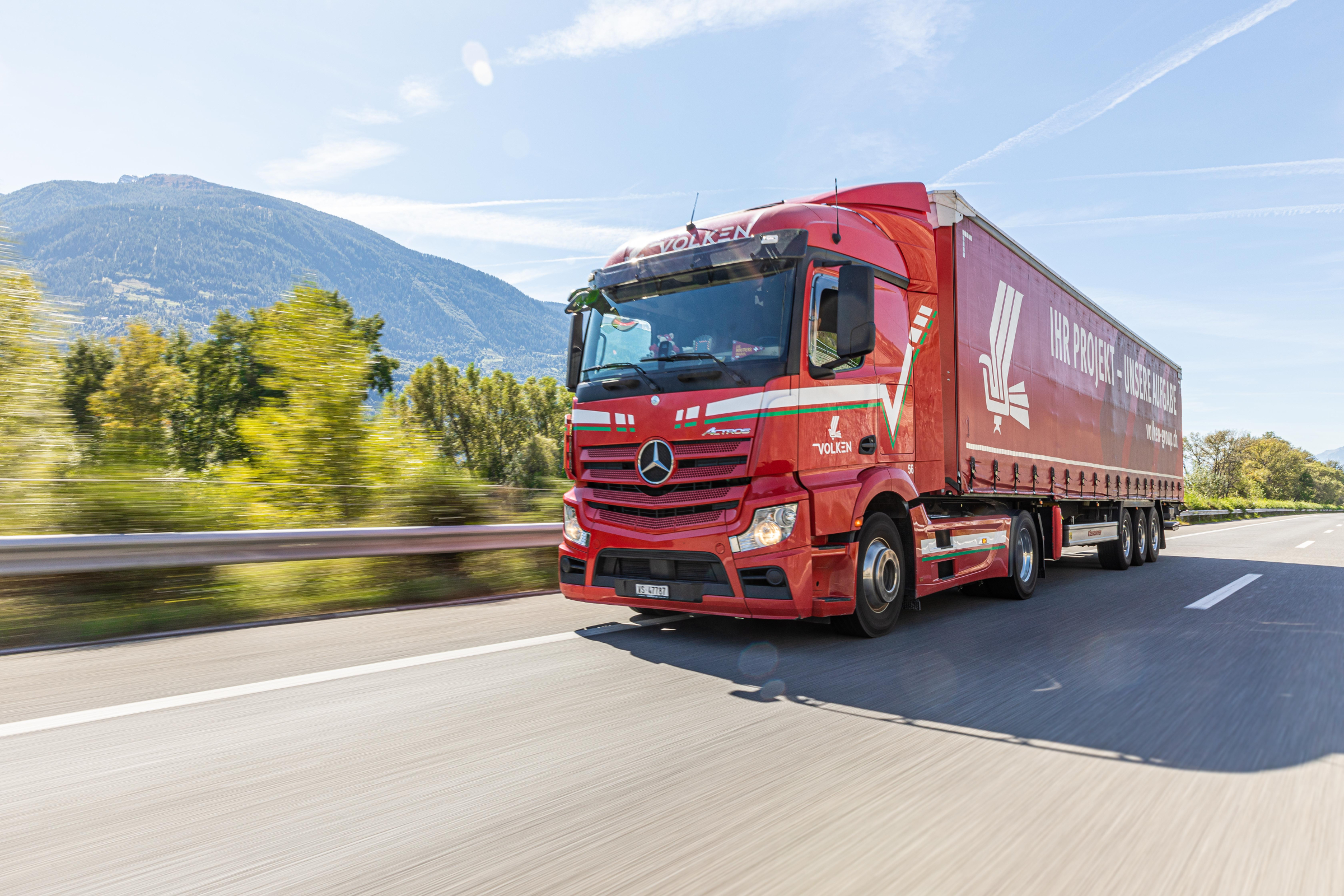 Überlandtransport: Schweizweit & weit darüber hinaus | Volken Group